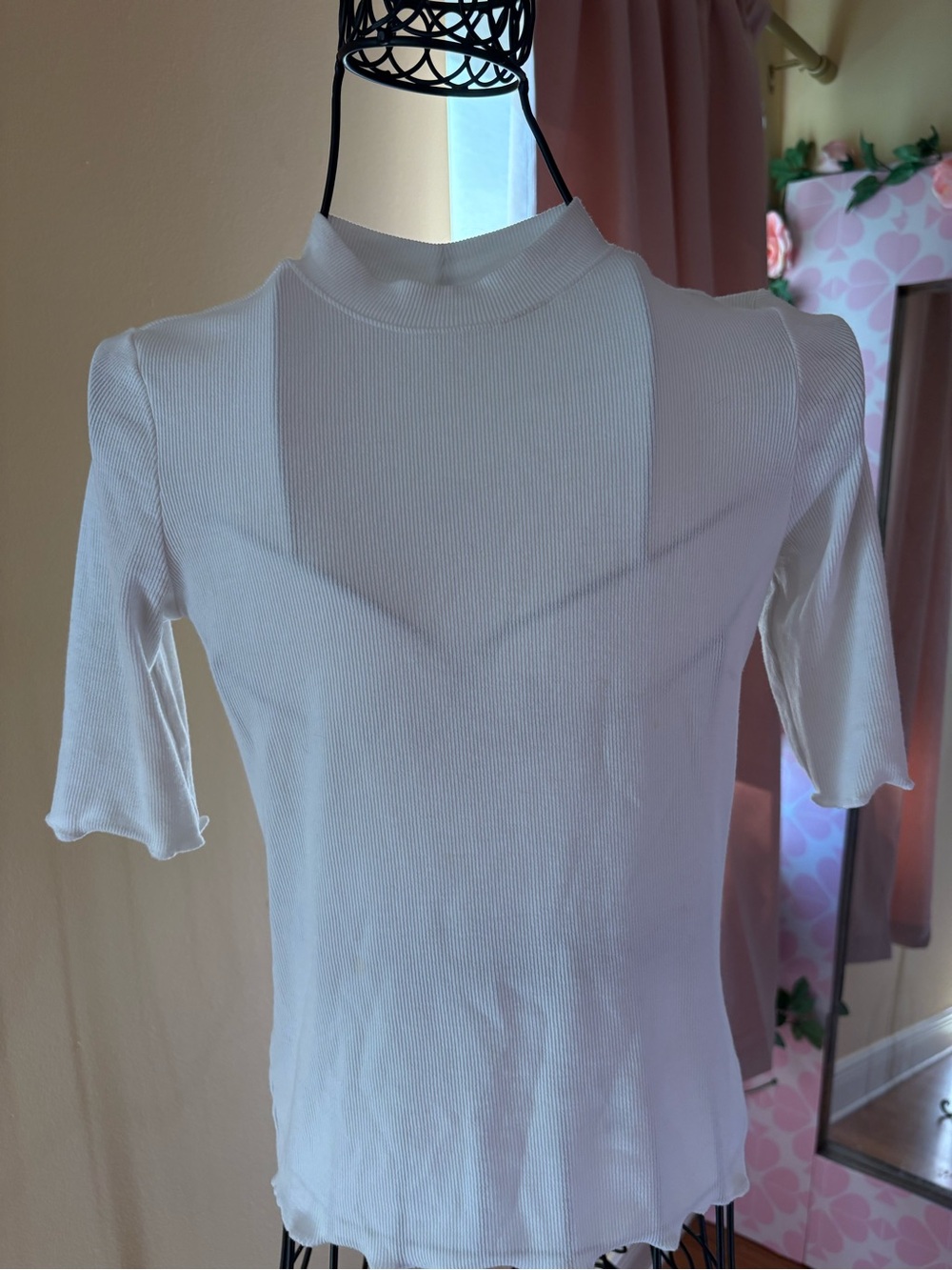 Christian Siriano White Ribbed Short Sleeve Mock Neck Top